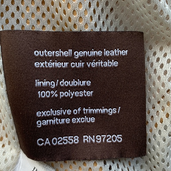 SOLD - Not For Sale
DANIER HOODED SUEDE BOMBER JACKET - Picture 6 of 9